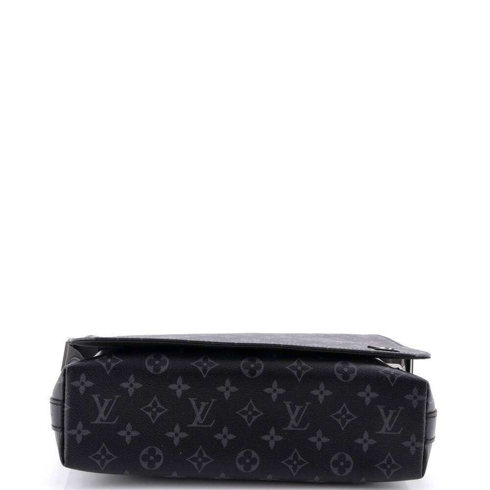 Louis Vuitton District Messenger Bag #236649L17B - Picture 4 of 7